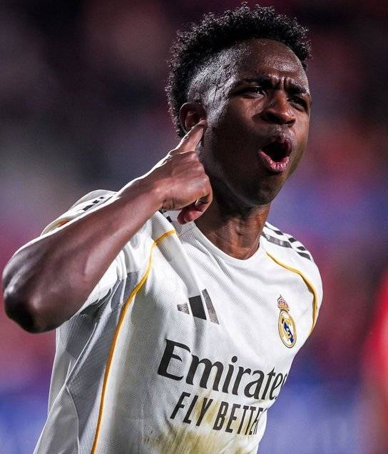 西甲！2-1爆冷！布迪米尔破门，加西亚绝杀，皇马客负奥萨苏纳！